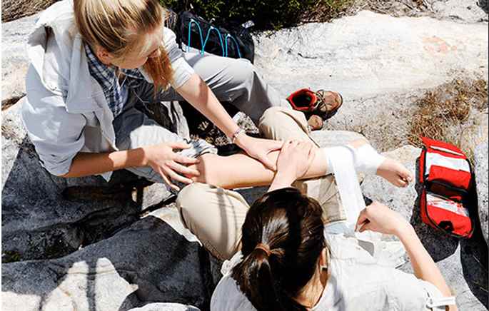 ทำไมต้องเข้าชั้นเรียนปฐมพยาบาล? ประหยัดเวลาและเงิน การเรียนรู้ส่วนบุคคลและยืดหยุ่น